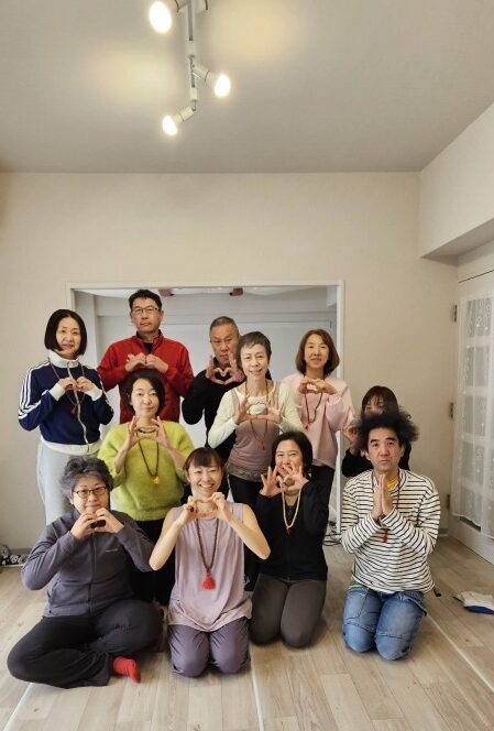 太陽礼拝108回＋シャットカルマ＋ジャパ瞑想＋インドランチを作って食べるヨガイベント