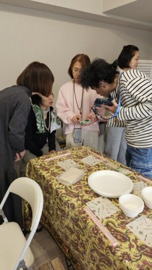 太陽礼拝108回＋シャットカルマ＋ジャパ瞑想＋インドランチを作って食べるヨガイベント