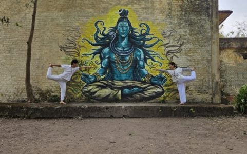 ビートルズ・アシュラム4